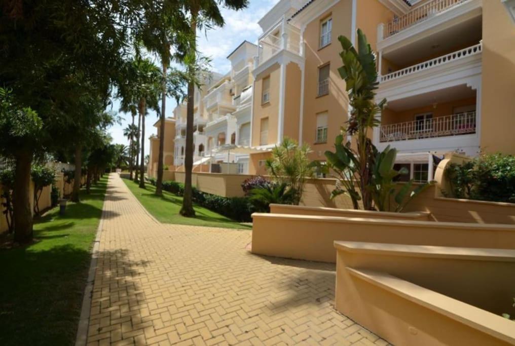 Residencial Atlantico Apartment อิสลา เดล มอรัล ภายนอก รูปภาพ